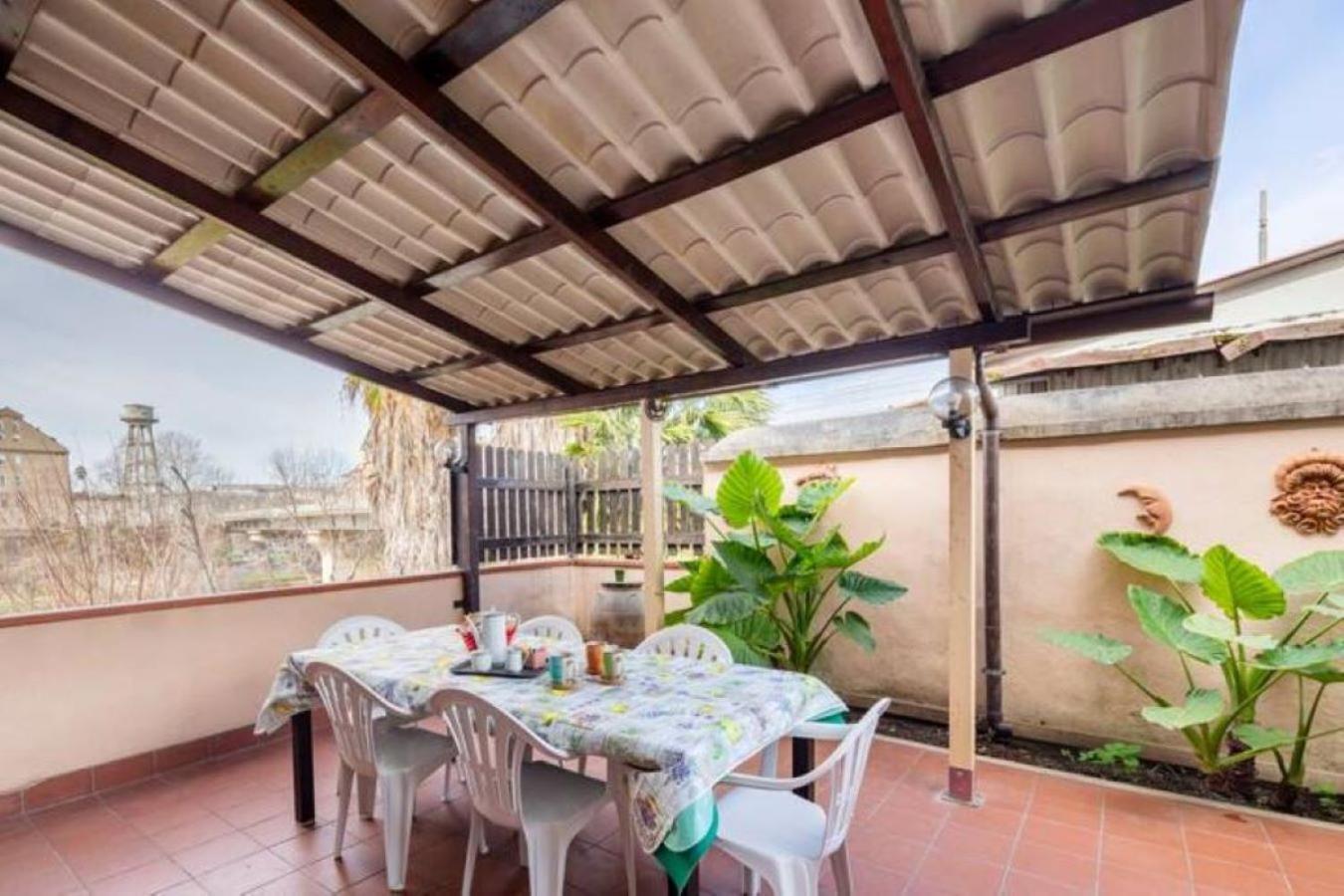 Appartamento Per Chi Ama Prendere Il Caffe In Terrazzo Рим Екстер'єр фото